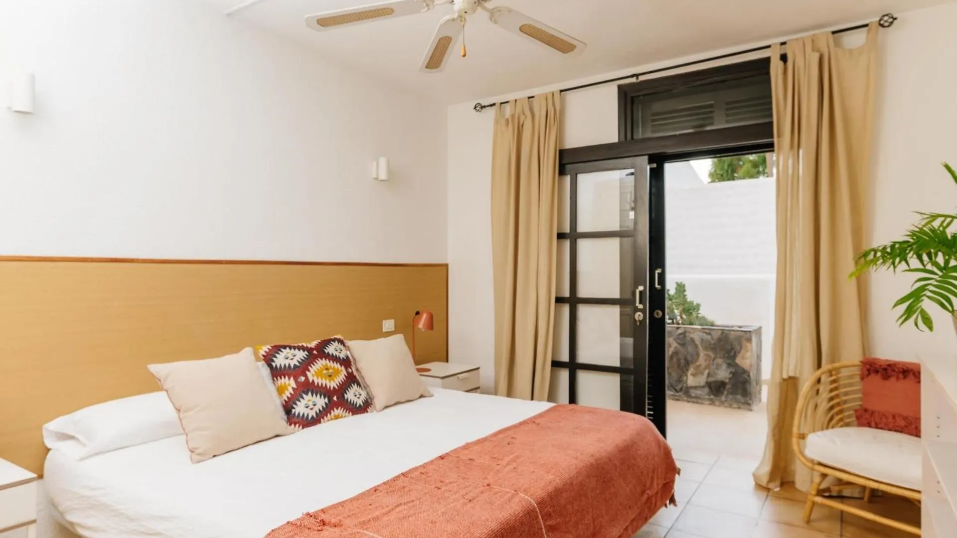 Villa Panama, 5Min Walk To The Beach Playa de las Americas  0*, Playa de las Americas (Tenerife) Spain