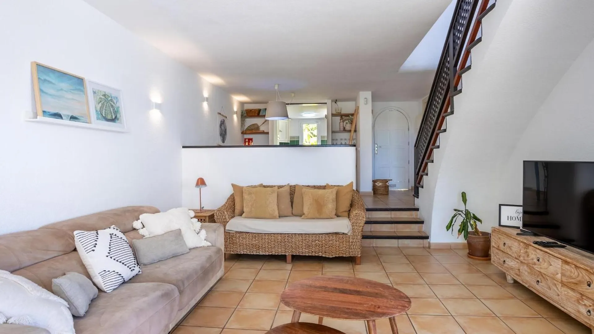 Villa Panama, 5Min Walk To The Beach Playa de las Americas  Spain