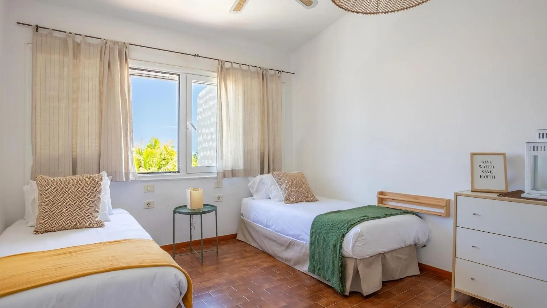 Villa Panama, 5Min Walk To The Beach Playa de las Americas  0*, Playa de las Americas (Tenerife) Spain